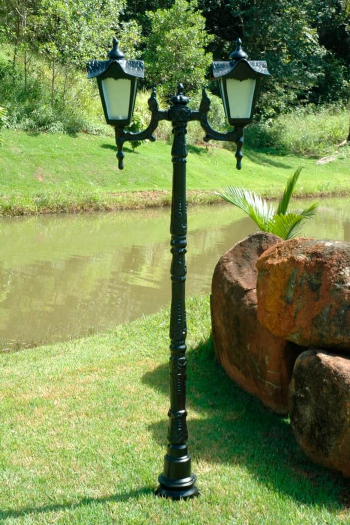 Luminárias e Postes 1 media 3d602